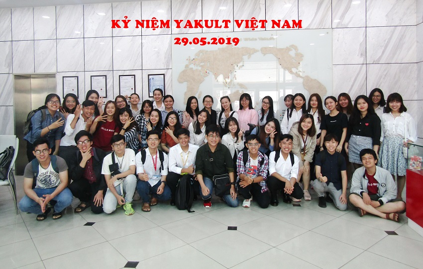 Tham quan nhà máy Yakult tại Việt Nam - UEH - ISB