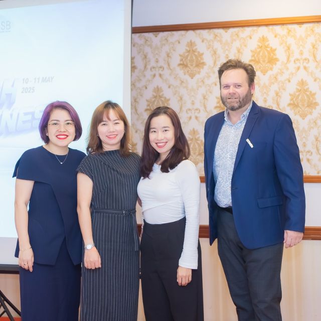 Thạc sĩ Điều hành cấp cao UQÀM EMBA