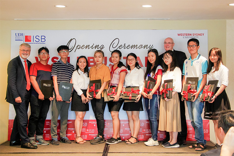 Viện ISB _những sinh viên nhận học bổng WSU BBUS Talent