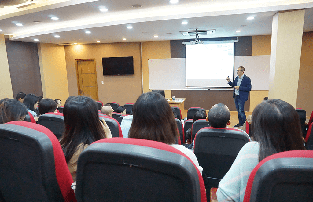 Học MBA quốc tế tại Việt Nam: