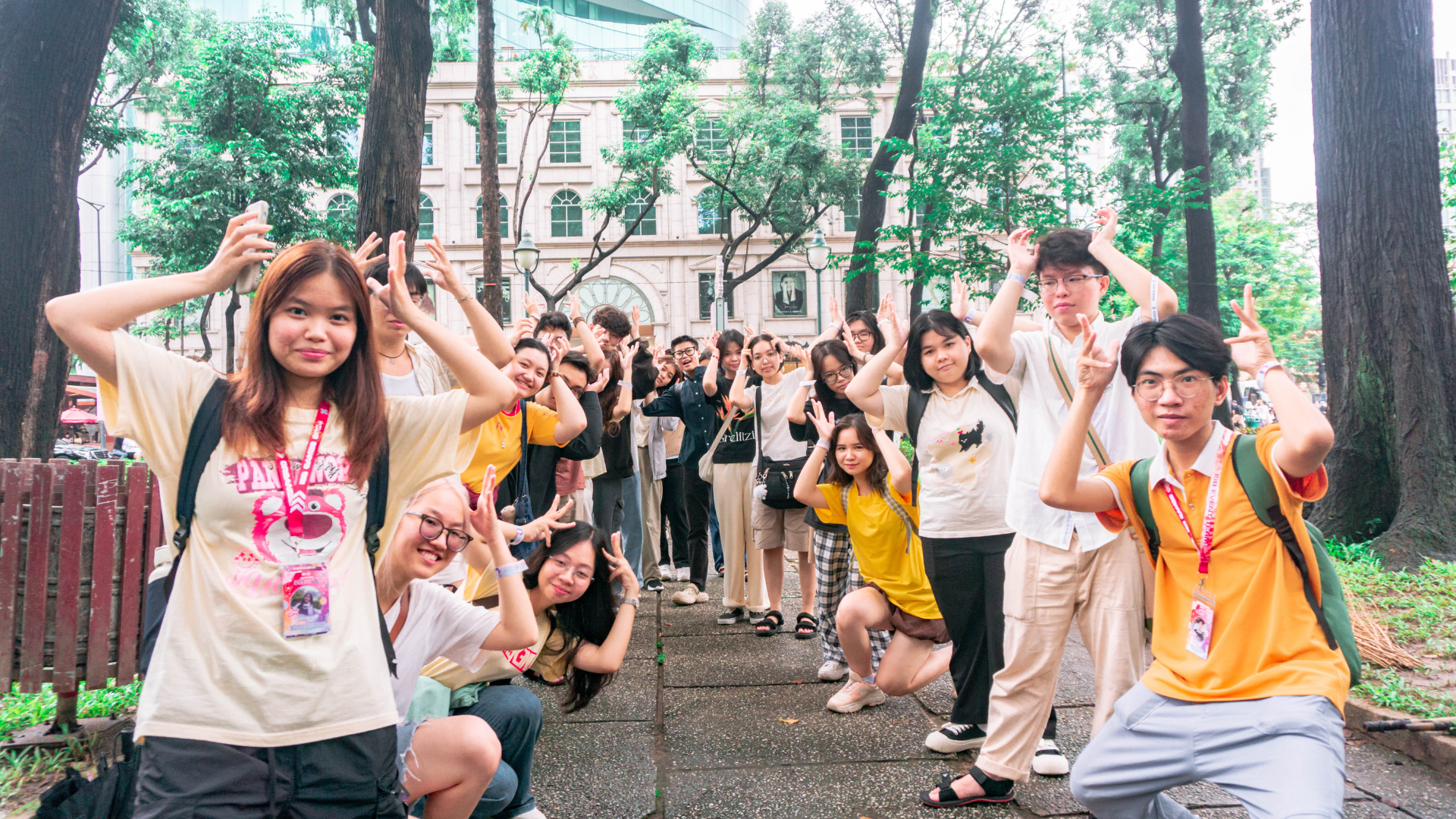 ISB Go - Hành trình kết nối những người bạn mới và cùng nhau khám phá Thành phố Hồ Chí Minh.